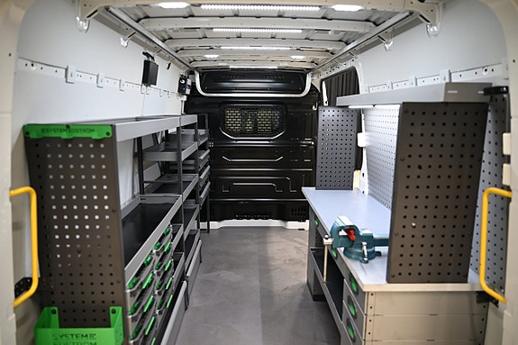 Volkswagen Crafter 3 of 30