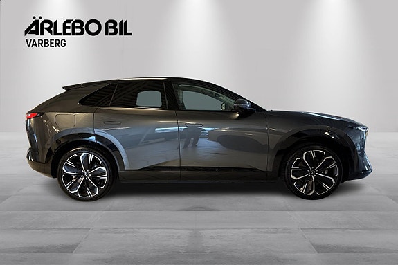 Mazda CX-6e 6 of 15