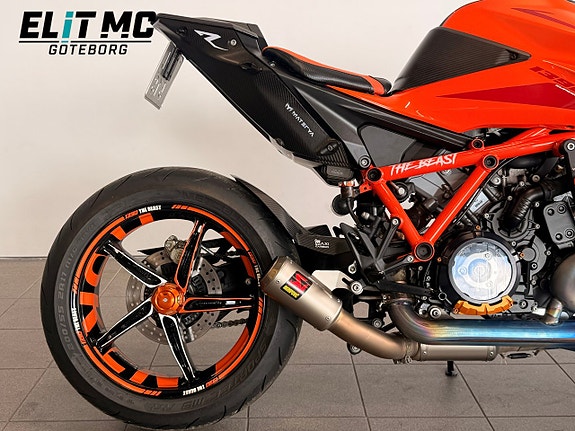 KTM 1390 Superduke R Evo | Techpack & Kolfiber | Akrapovic Helsystem 6 of 21