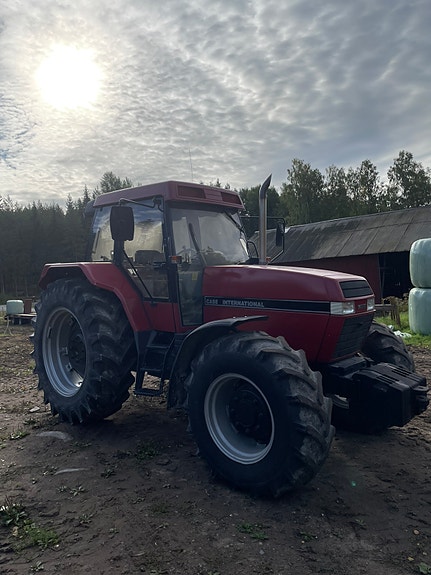 CASE IH Case 5130 2 of 4
