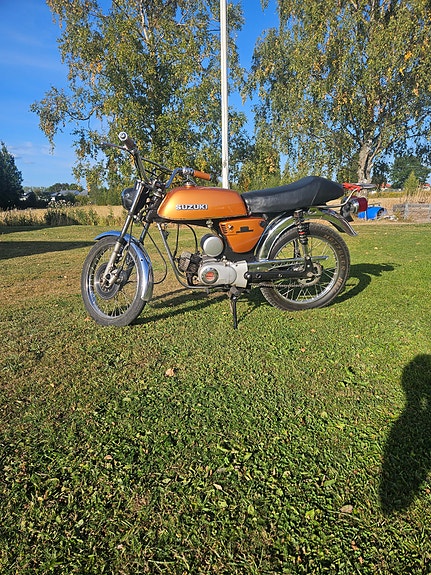 Suzuki K50 2 of 3