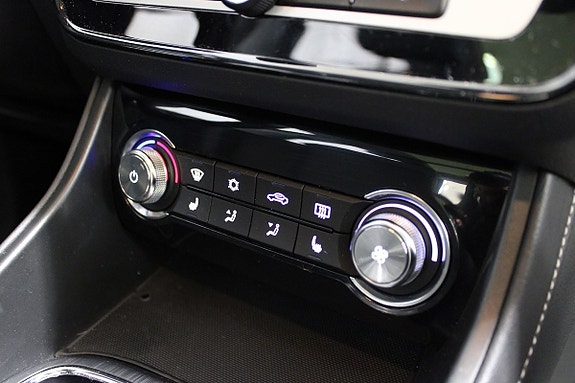 MG ZS 12 of 21
