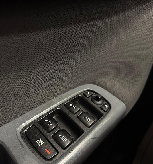 Volvo V50 13 of 17