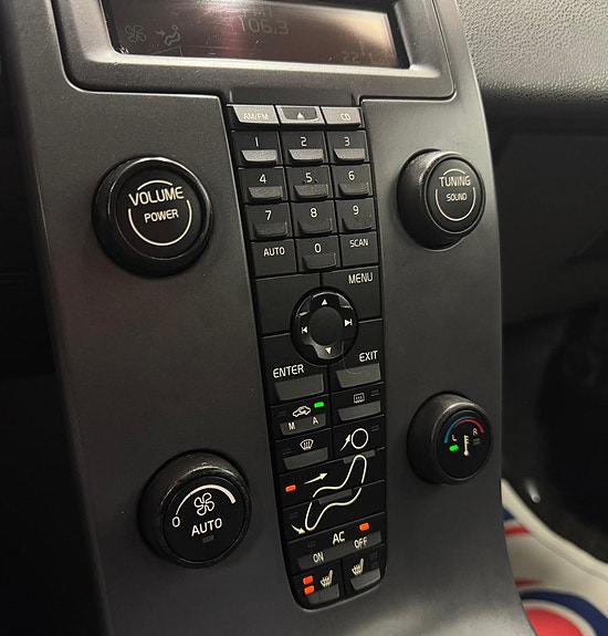 Volvo V50 8 of 17
