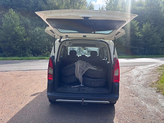 Peugeot Partner Tepee 7 of 8