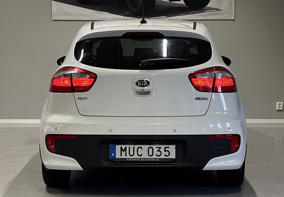 Kia Rio 15 of 16
