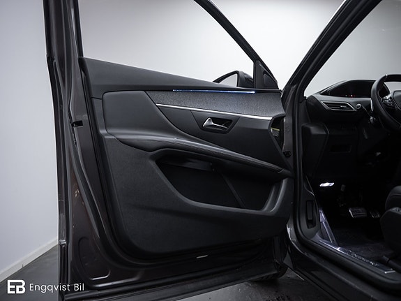 Peugeot 3008 22 of 30
