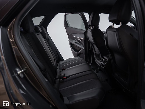 Peugeot 3008 25 of 30