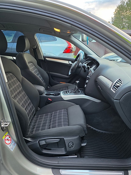Audi A4 10 of 11