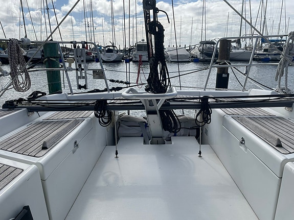 Beneteau First 36.7 9 of 20