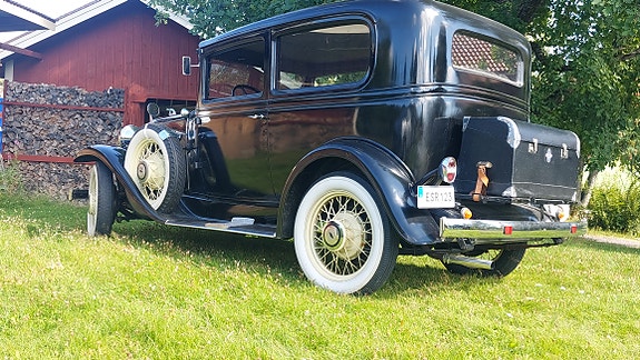 Chevrolet Independence 8 of 10