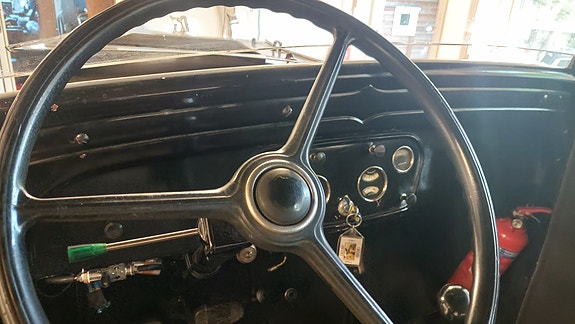 Chevrolet Independence 5 of 10