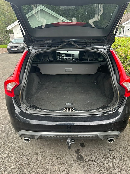 Volvo V60 7 of 7