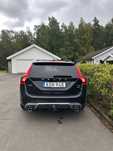Volvo V60 3 of 7