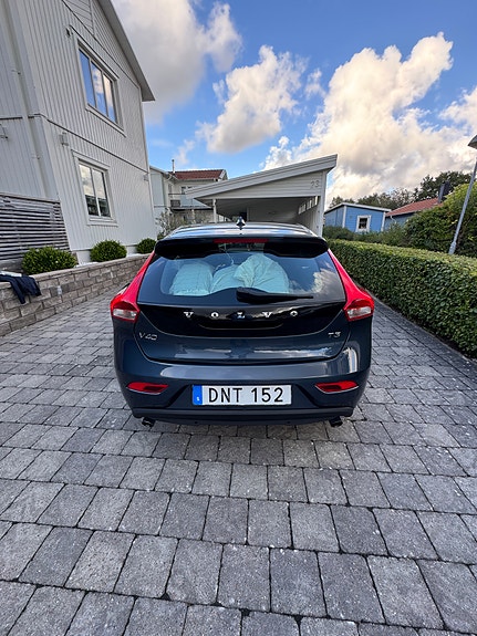 Volvo V40 6 of 10