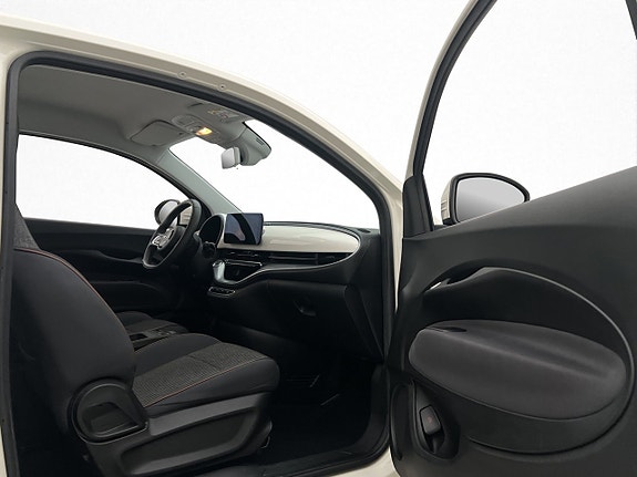 Fiat 500e 14 of 30