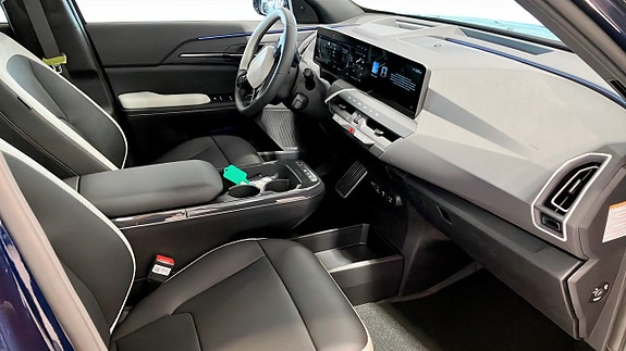 Kia EV5 3 of 13