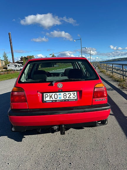 Volkswagen Golf III 4 of 6
