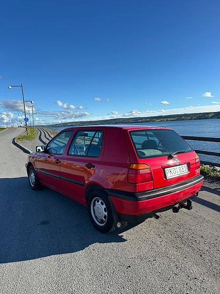 Volkswagen Golf III 5 of 6