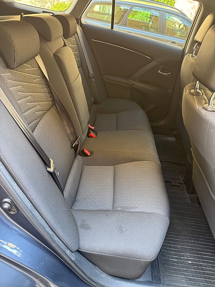 Toyota Avensis 3 of 7