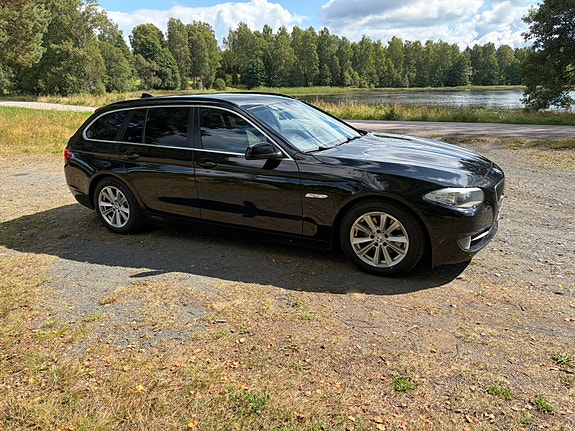 BMW 320d 2 of 6