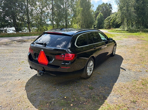 BMW 320d 3 of 6