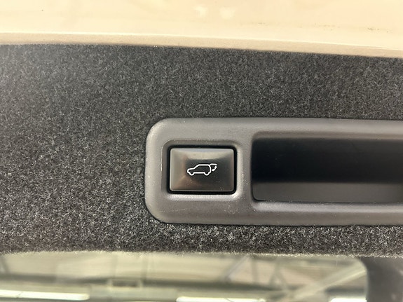 Lexus RX450h 22 of 27