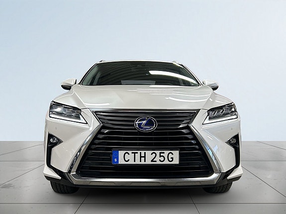 Lexus RX450h 2 of 27