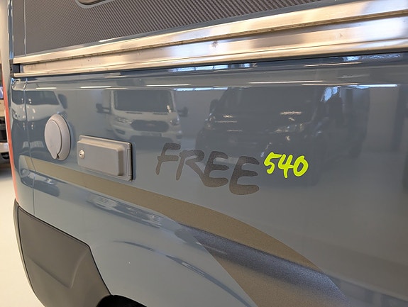 Hymer Free 540 Automat / Pop-up / 4 sängar / Litium / Offroad 7 of 30