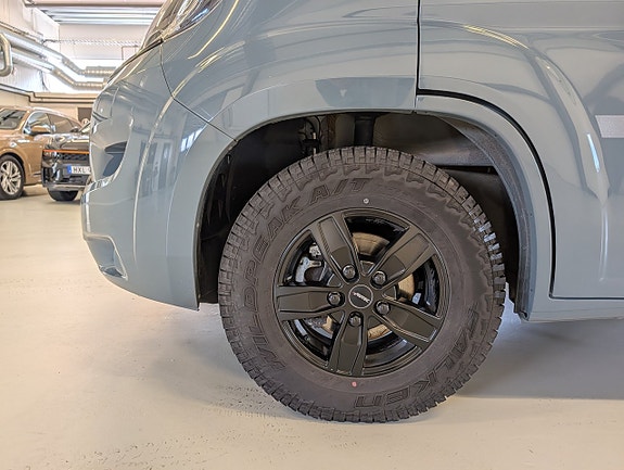 Hymer Free 540 Automat / Pop-up / 4 sängar / Litium / Offroad 6 of 30
