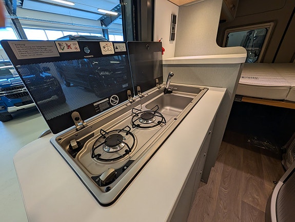 Hymer Free 540 Automat / Pop-up / 4 sängar / Litium / Offroad 25 of 30