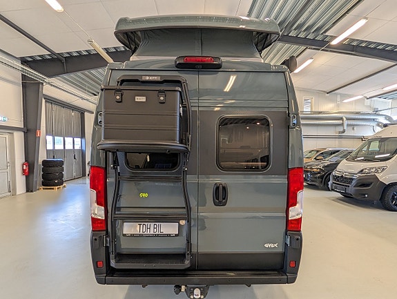 Hymer Free 540 Automat / Pop-up / 4 sängar / Litium / Offroad 13 of 30
