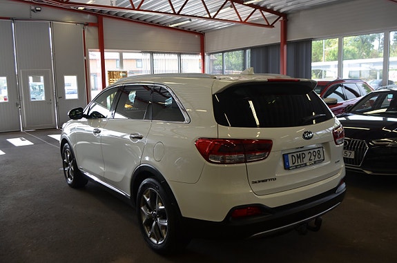 Kia Sorento 7 of 29