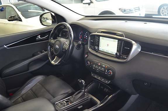 Kia Sorento 20 of 29