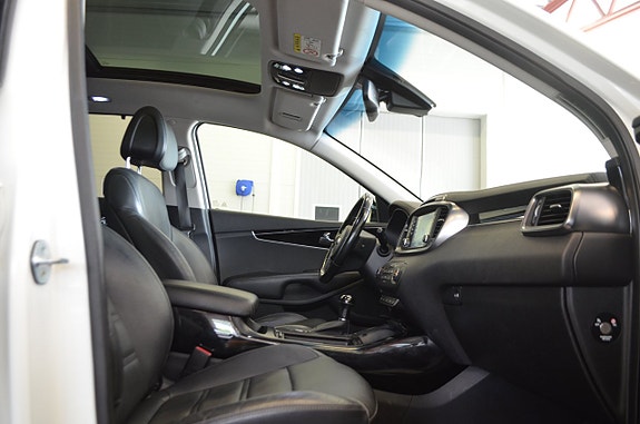 Kia Sorento 19 of 29
