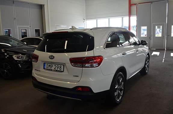 Kia Sorento 6 of 29