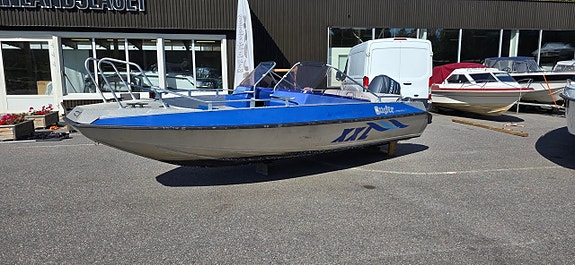 Buster XXL med en Yamaha F115 årsmodell 2001 4 of 6