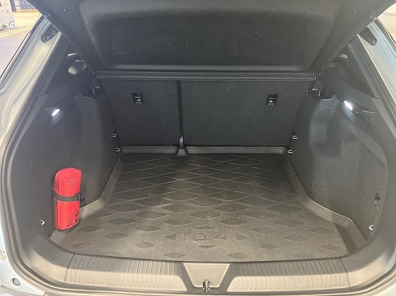 Volkswagen ID.4 12 of 12