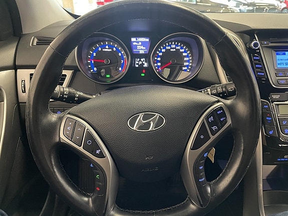 Hyundai i30 11 of 17