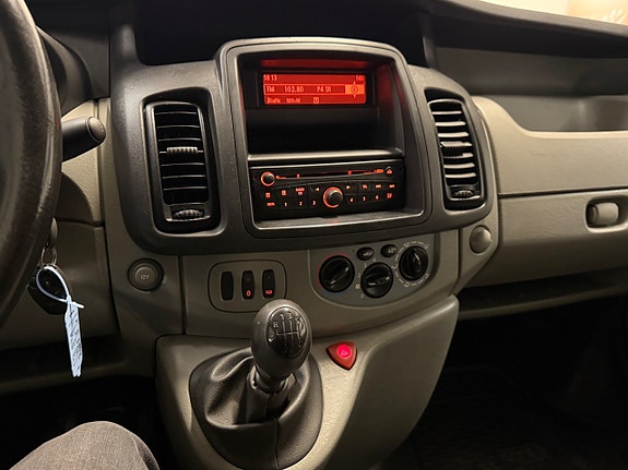 Nissan Primastar 22 of 22