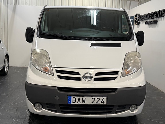 Nissan Primastar 2 of 22