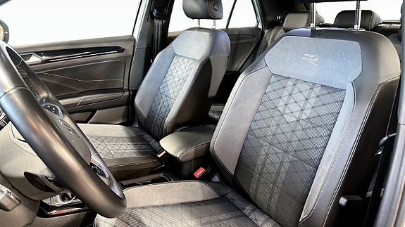 Volkswagen T-Roc 8 of 20