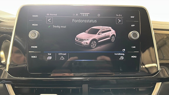 Volkswagen T-Roc 20 of 20