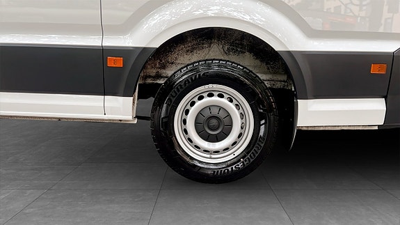 Volkswagen Crafter 6 of 13