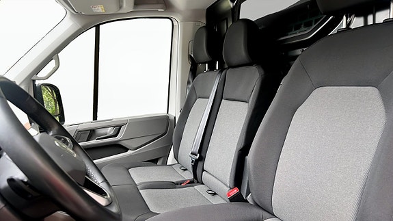 Volkswagen Crafter 8 of 13