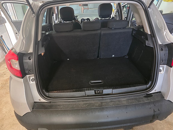 Renault Captur 8 of 11