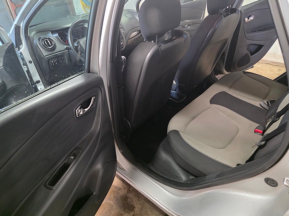 Renault Captur 7 of 11