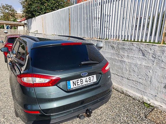 Ford Mondeo 12 of 13