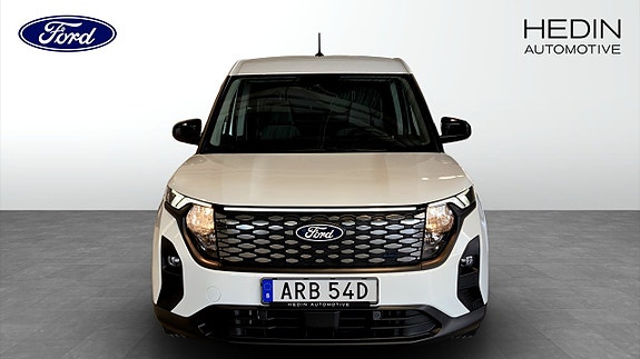 Ford E-Courier 8 of 12