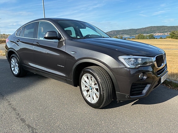 BMW X4 2 of 6